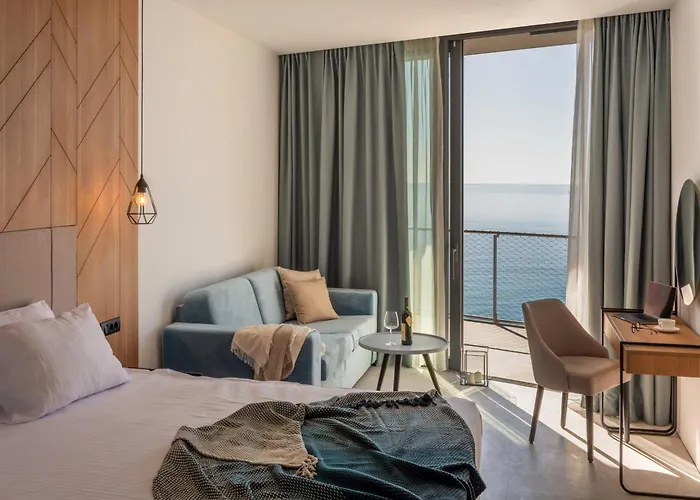 Hotel Ponta Plaza Conference & Spa