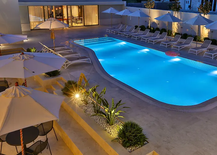Avanti Hotel&Spa